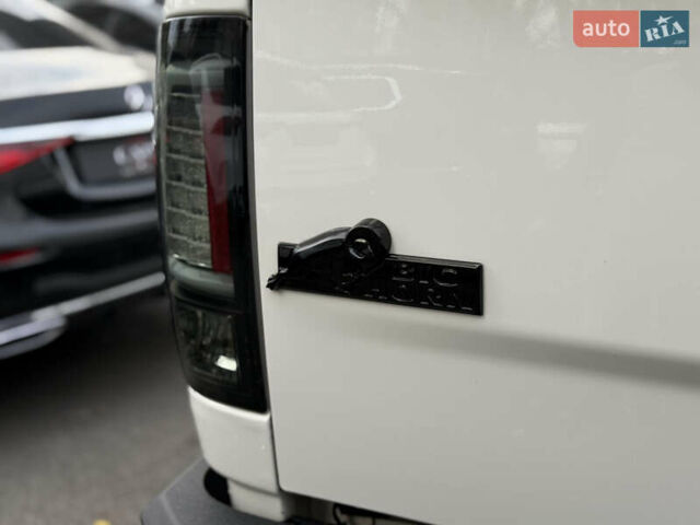 Белый Додж RAM 1500, объемом двигателя 5.66 л и пробегом 150 тыс. км за 40000 $, фото 40 на Automoto.ua