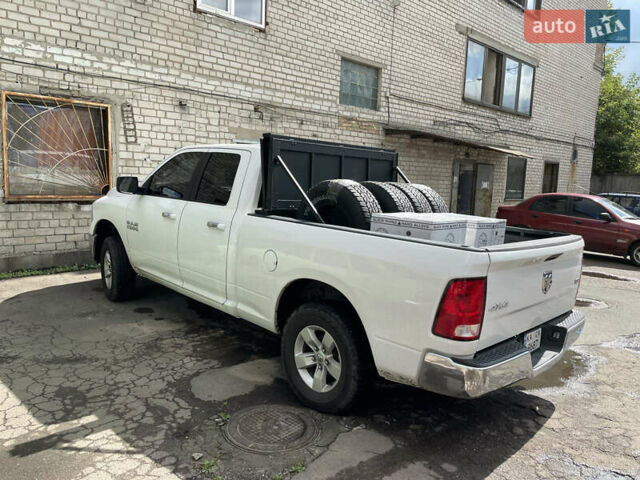 Белый Додж RAM 1500, объемом двигателя 3.6 л и пробегом 86 тыс. км за 26000 $, фото 18 на Automoto.ua