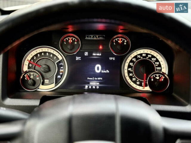 Белый Додж RAM 1500, объемом двигателя 5.66 л и пробегом 150 тыс. км за 40000 $, фото 22 на Automoto.ua