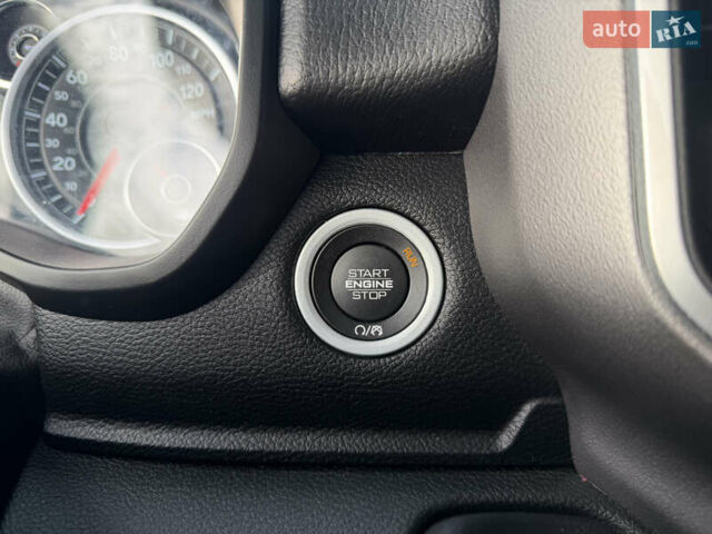 Белый Додж RAM 1500, объемом двигателя 5.65 л и пробегом 41 тыс. км за 50000 $, фото 14 на Automoto.ua