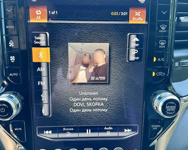 Белый Додж RAM 1500, объемом двигателя 5.65 л и пробегом 95 тыс. км за 48800 $, фото 22 на Automoto.ua