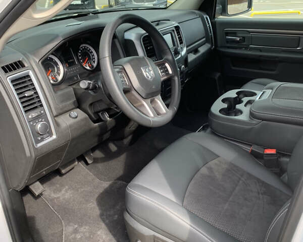 Белый Додж RAM 1500, объемом двигателя 3.6 л и пробегом 60 тыс. км за 39999 $, фото 18 на Automoto.ua