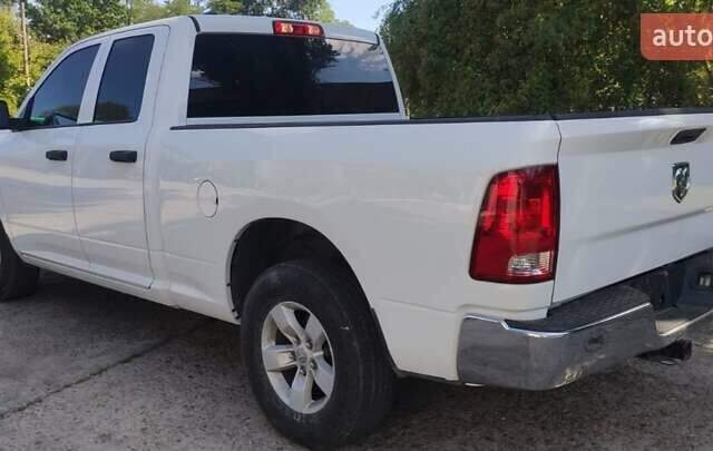 Белый Додж RAM 1500, объемом двигателя 3.6 л и пробегом 119 тыс. км за 17500 $, фото 9 на Automoto.ua