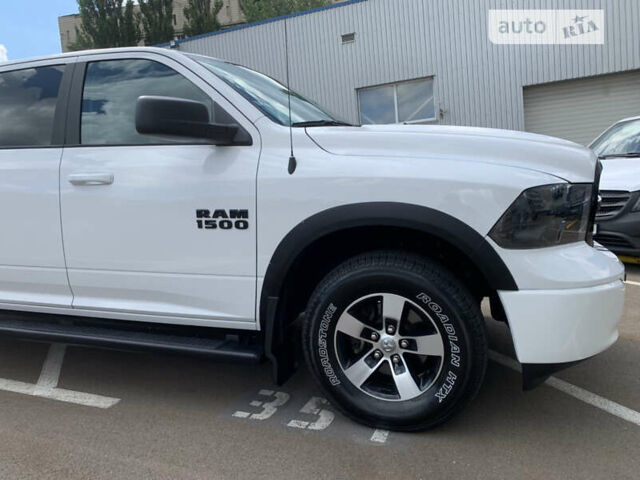 Белый Додж RAM 1500, объемом двигателя 3.6 л и пробегом 60 тыс. км за 39999 $, фото 14 на Automoto.ua