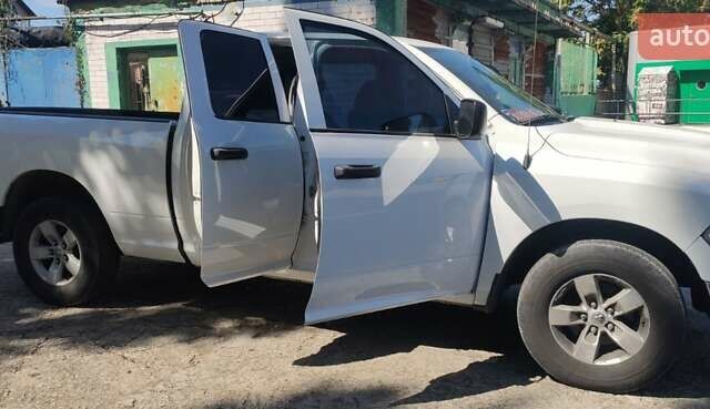 Белый Додж RAM 1500, объемом двигателя 3.6 л и пробегом 119 тыс. км за 17500 $, фото 6 на Automoto.ua