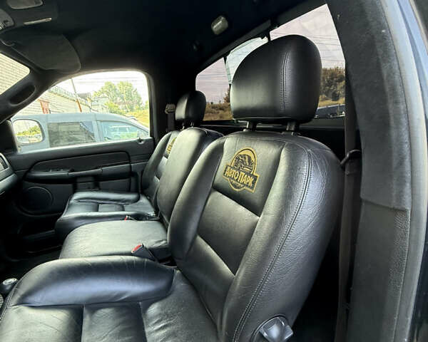 Черный Додж RAM 1500, объемом двигателя 4.7 л и пробегом 82 тыс. км за 8700 $, фото 27 на Automoto.ua