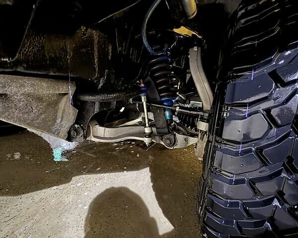 Черный Додж RAM 1500, объемом двигателя 5.65 л и пробегом 170 тыс. км за 27000 $, фото 28 на Automoto.ua