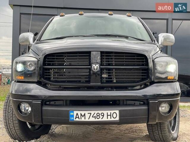 Чорний Додж RAM 1500, об'ємом двигуна 5.65 л та пробігом 241 тис. км за 14500 $, фото 22 на Automoto.ua