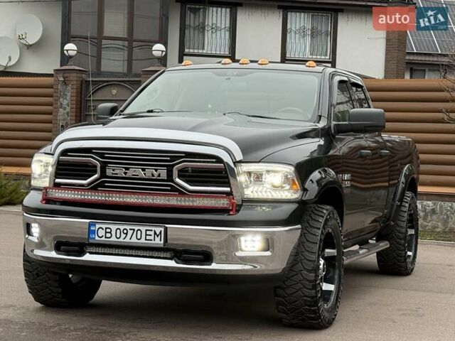 Чорний Додж RAM 1500, об'ємом двигуна 5.65 л та пробігом 166 тис. км за 16700 $, фото 3 на Automoto.ua