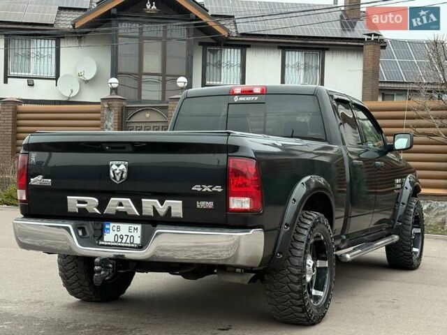 Чорний Додж RAM 1500, об'ємом двигуна 5.65 л та пробігом 166 тис. км за 16700 $, фото 39 на Automoto.ua