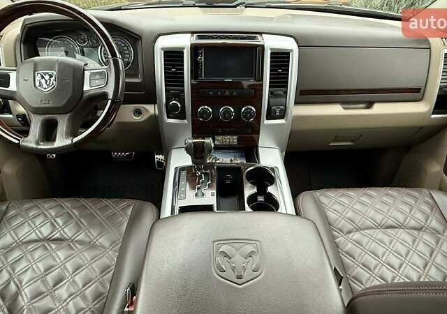 Чорний Додж RAM 1500, об'ємом двигуна 5.65 л та пробігом 166 тис. км за 16700 $, фото 94 на Automoto.ua