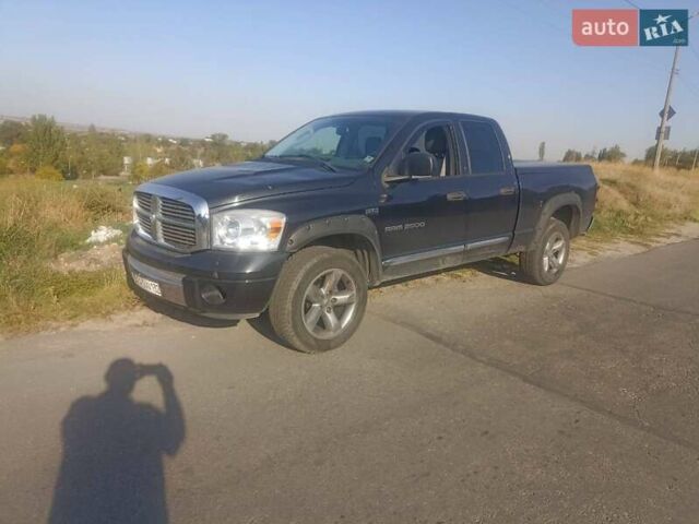 Черный Додж RAM 1500, объемом двигателя 0 л и пробегом 158 тыс. км за 9800 $, фото 1 на Automoto.ua