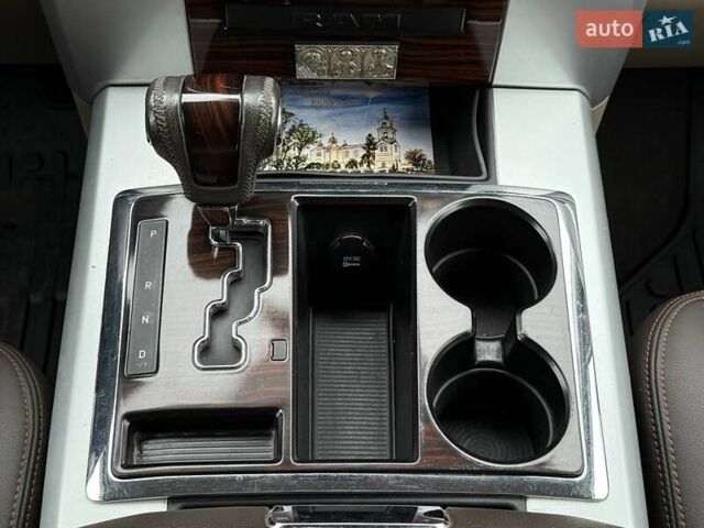 Чорний Додж RAM 1500, об'ємом двигуна 5.65 л та пробігом 166 тис. км за 16700 $, фото 83 на Automoto.ua