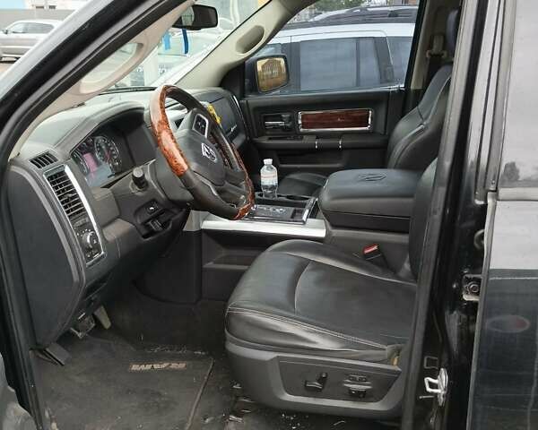 Додж RAM 1500 2010 в Киеве на Automoto.ua Черный Додж RAM 1500, объемом двигателя 5.7 л и пробегом 247 тыс. км за 14000 $, фото 6 на Automoto.ua