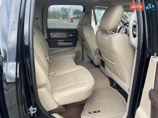 Чорний Додж RAM 1500, об'ємом двигуна 3 л та пробігом 243 тис. км за 35000 $, фото 14 на Automoto.ua