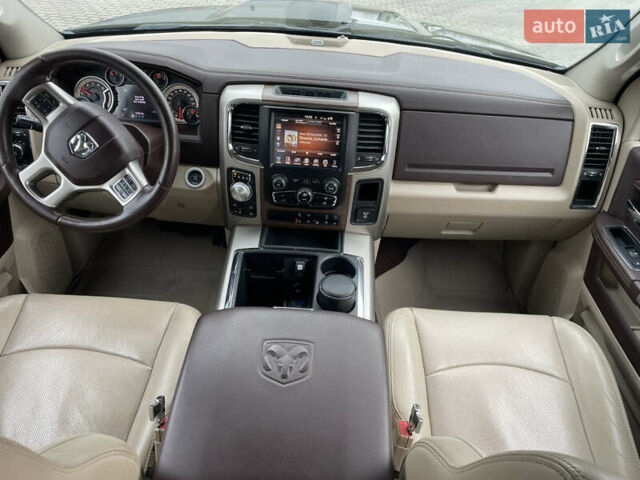 Чорний Додж RAM 1500, об'ємом двигуна 3 л та пробігом 243 тис. км за 35000 $, фото 11 на Automoto.ua