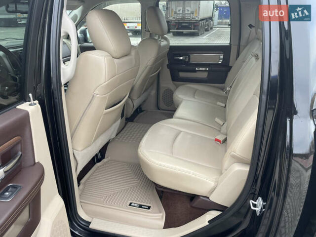 Чорний Додж RAM 1500, об'ємом двигуна 3 л та пробігом 243 тис. км за 35000 $, фото 16 на Automoto.ua