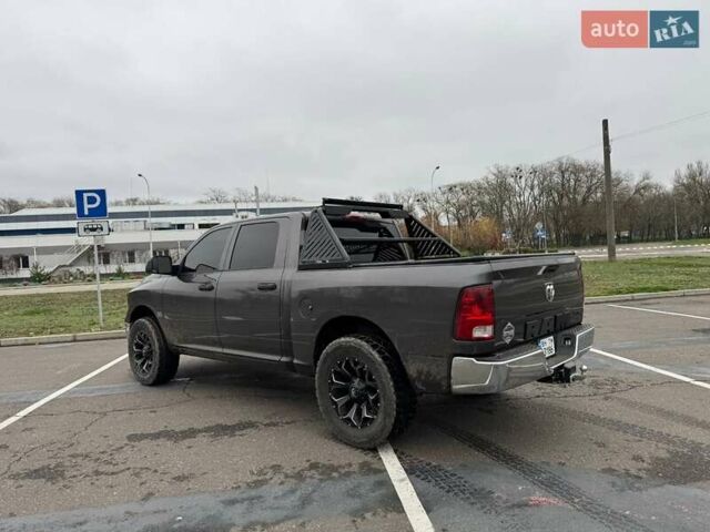 Черный Додж RAM 1500, объемом двигателя 2.99 л и пробегом 263 тыс. км за 28900 $, фото 3 на Automoto.ua