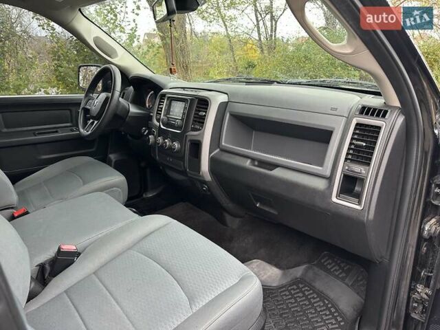Додж RAM 1500 2016 в Белой Церкве на Automoto.ua Черный Додж RAM 1500, объемом двигателя 3.6 л и пробегом 115 тыс. км за 22500 $, фото 16 на Automoto.ua