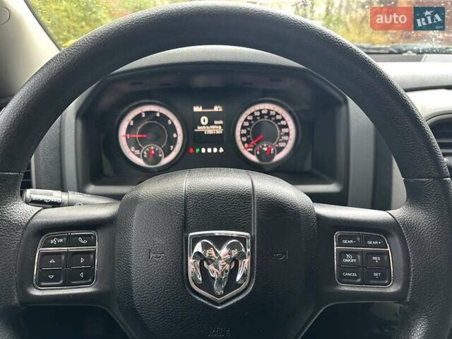 Додж RAM 1500 2016 в Белой Церкве на Automoto.ua Черный Додж RAM 1500, объемом двигателя 3.6 л и пробегом 115 тыс. км за 22500 $, фото 30 на Automoto.ua