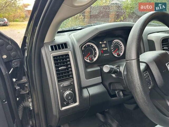 Додж RAM 1500 2016 в Белой Церкве на Automoto.ua Черный Додж RAM 1500, объемом двигателя 3.6 л и пробегом 115 тыс. км за 22500 $, фото 21 на Automoto.ua