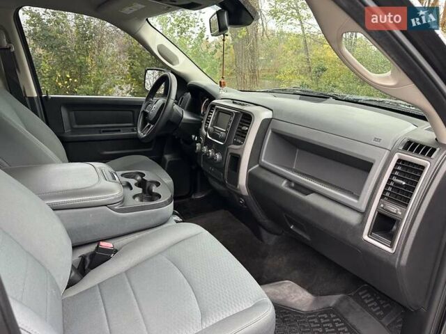 Додж RAM 1500 2016 в Белой Церкве на Automoto.ua Черный Додж RAM 1500, объемом двигателя 3.6 л и пробегом 115 тыс. км за 22500 $, фото 14 на Automoto.ua