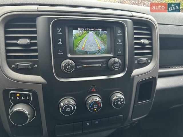 Додж RAM 1500 2016 в Белой Церкве на Automoto.ua Черный Додж RAM 1500, объемом двигателя 3.6 л и пробегом 115 тыс. км за 22500 $, фото 35 на Automoto.ua