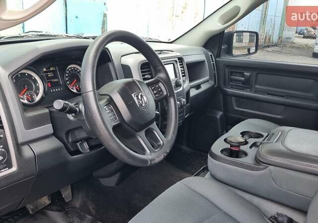 Черный Додж RAM 1500, объемом двигателя 3.6 л и пробегом 107 тыс. км за 18500 $, фото 4 на Automoto.ua