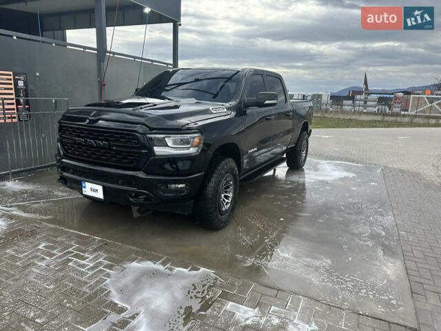 Черный Додж RAM 1500, объемом двигателя 5.7 л и пробегом 81 тыс. км за 50888 $, фото 10 на Automoto.ua