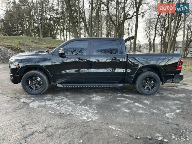 Черный Додж RAM 1500, объемом двигателя 5.7 л и пробегом 85 тыс. км за 46000 $, фото 2 на Automoto.ua