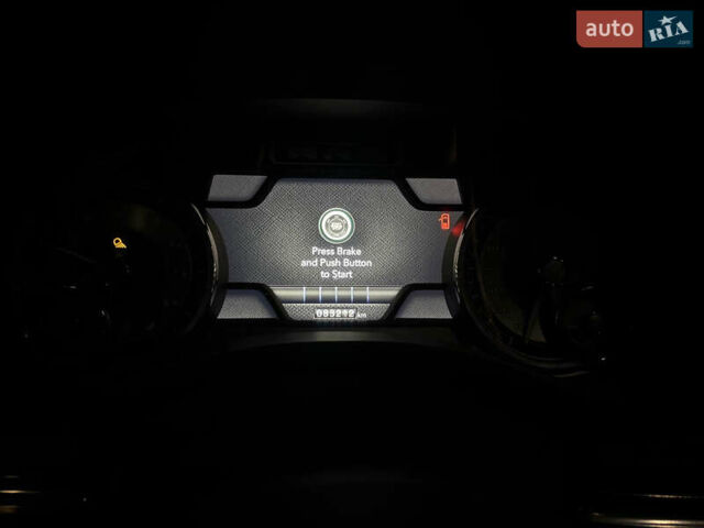 Черный Додж RAM 1500, объемом двигателя 5.65 л и пробегом 82 тыс. км за 46000 $, фото 15 на Automoto.ua