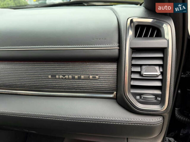 Черный Додж RAM 1500, объемом двигателя 5.7 л и пробегом 94 тыс. км за 59900 $, фото 37 на Automoto.ua