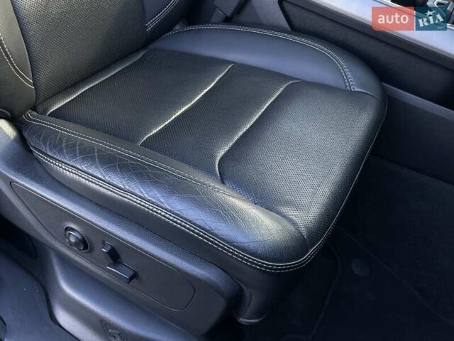 Додж RAM 1500 2019 в Киеве на Automoto.ua Черный Додж RAM 1500, объемом двигателя 5.65 л и пробегом 58 тыс. км за 58000 $, фото 32 на Automoto.ua