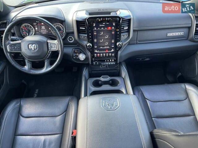 Додж RAM 1500 2019 в Киеве на Automoto.ua Черный Додж RAM 1500, объемом двигателя 5.65 л и пробегом 58 тыс. км за 58000 $, фото 29 на Automoto.ua
