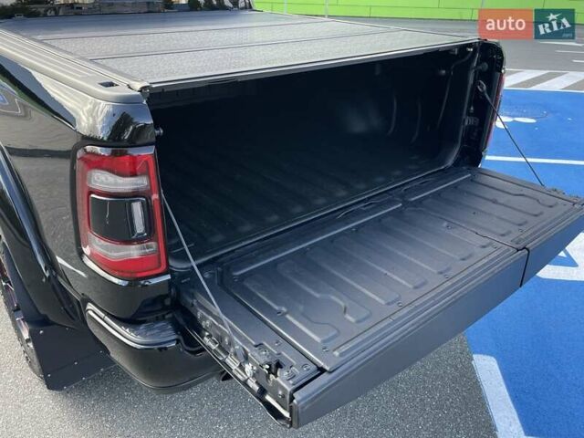 Додж RAM 1500 2019 в Киеве на Automoto.ua Черный Додж RAM 1500, объемом двигателя 5.65 л и пробегом 58 тыс. км за 58000 $, фото 11 на Automoto.ua