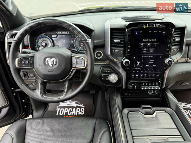 Черный Додж RAM 1500, объемом двигателя 5.7 л и пробегом 94 тыс. км за 59900 $, фото 44 на Automoto.ua