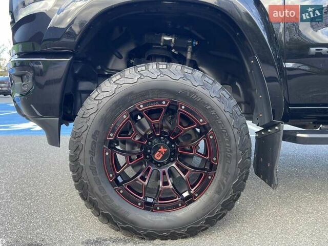 Додж RAM 1500 2019 в Киеве на Automoto.ua Черный Додж RAM 1500, объемом двигателя 5.65 л и пробегом 58 тыс. км за 58000 $, фото 16 на Automoto.ua