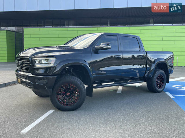 Додж RAM 1500 2019 в Киеве на Automoto.ua Черный Додж RAM 1500, объемом двигателя 5.65 л и пробегом 58 тыс. км за 58000 $, фото 2 на Automoto.ua