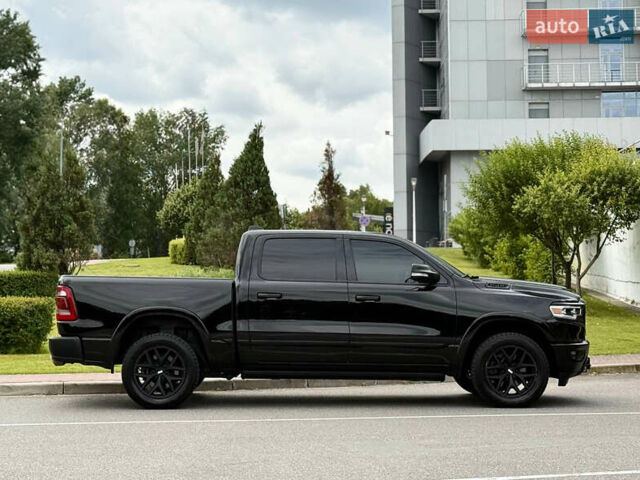Черный Додж RAM 1500, объемом двигателя 5.7 л и пробегом 94 тыс. км за 59900 $, фото 6 на Automoto.ua