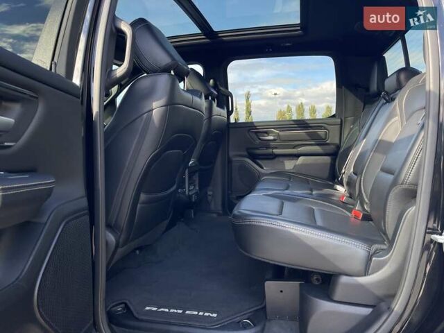 Додж RAM 1500 2019 в Киеве на Automoto.ua Черный Додж RAM 1500, объемом двигателя 5.65 л и пробегом 58 тыс. км за 58000 $, фото 36 на Automoto.ua