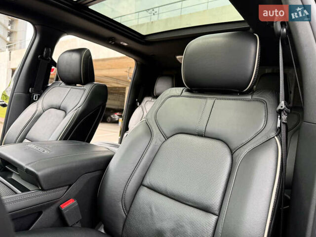 Черный Додж RAM 1500, объемом двигателя 5.7 л и пробегом 94 тыс. км за 59900 $, фото 11 на Automoto.ua