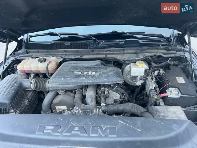 Чорний Додж RAM 1500, об'ємом двигуна 3 л та пробігом 92 тис. км за 77777 $, фото 7 на Automoto.ua