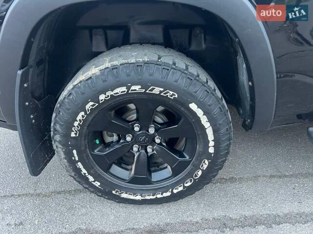 Чорний Додж RAM 1500, об'ємом двигуна 3 л та пробігом 92 тис. км за 77777 $, фото 19 на Automoto.ua