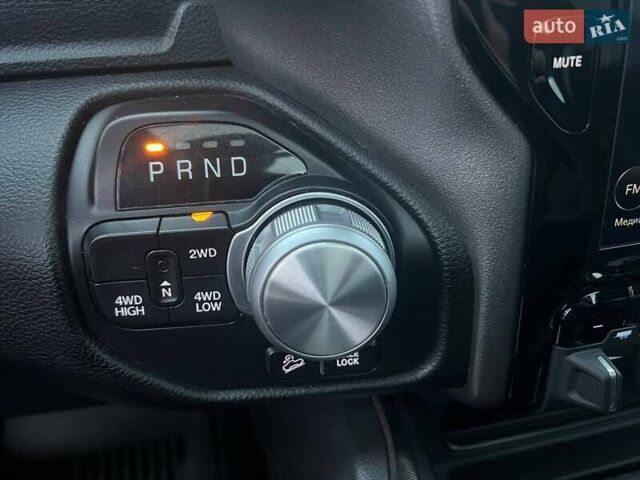 Чорний Додж RAM 1500, об'ємом двигуна 3 л та пробігом 92 тис. км за 77777 $, фото 4 на Automoto.ua