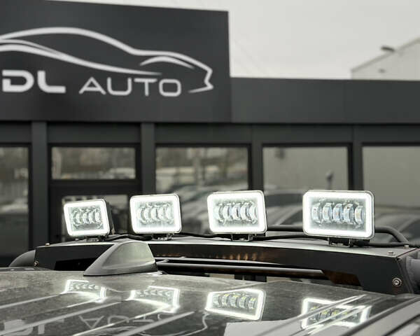 Черный Додж RAM 1500, объемом двигателя 5.7 л и пробегом 102 тыс. км за 49800 $, фото 10 на Automoto.ua