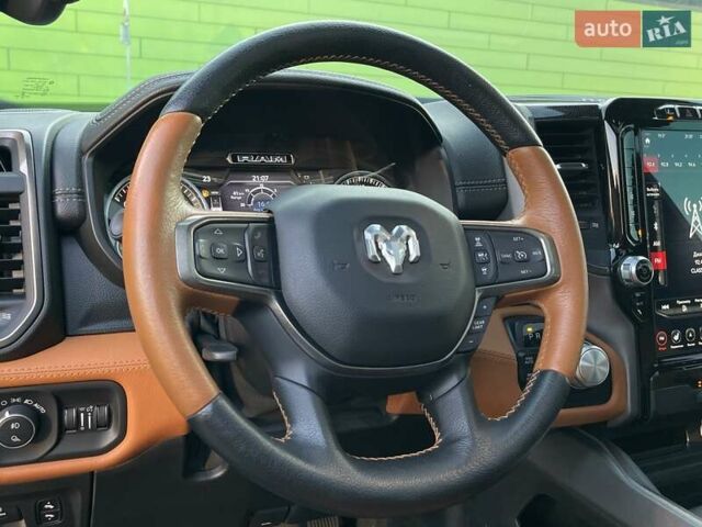 Черный Додж RAM 1500, объемом двигателя 5.7 л и пробегом 54 тыс. км за 79800 $, фото 80 на Automoto.ua