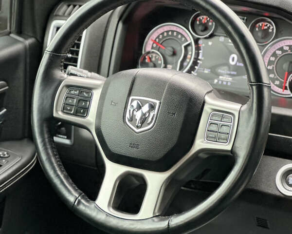 Черный Додж RAM 1500, объемом двигателя 3.6 л и пробегом 69 тыс. км за 35500 $, фото 16 на Automoto.ua