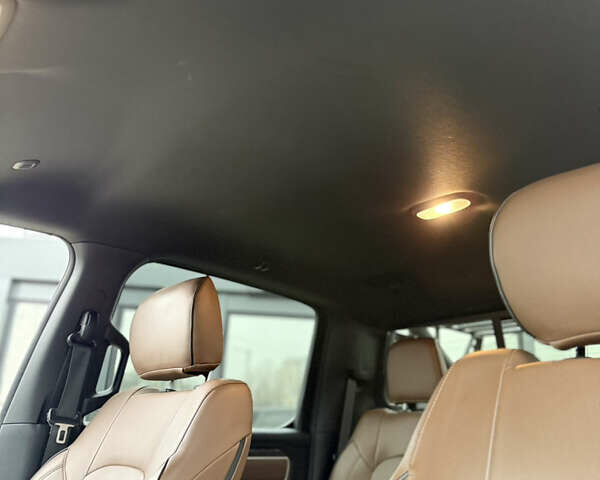 Черный Додж RAM 1500, объемом двигателя 5.7 л и пробегом 102 тыс. км за 49800 $, фото 20 на Automoto.ua