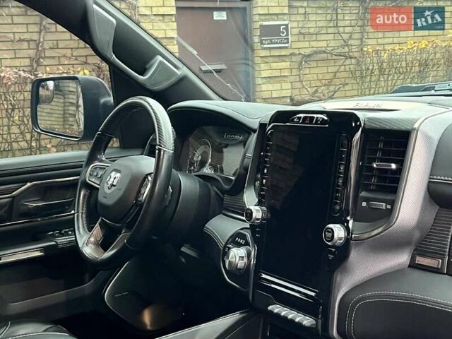 Черный Додж RAM 1500, объемом двигателя 3 л и пробегом 118 тыс. км за 82990 $, фото 40 на Automoto.ua