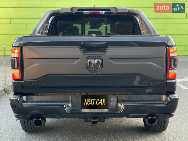 Черный Додж RAM 1500, объемом двигателя 5.7 л и пробегом 54 тыс. км за 79800 $, фото 111 на Automoto.ua